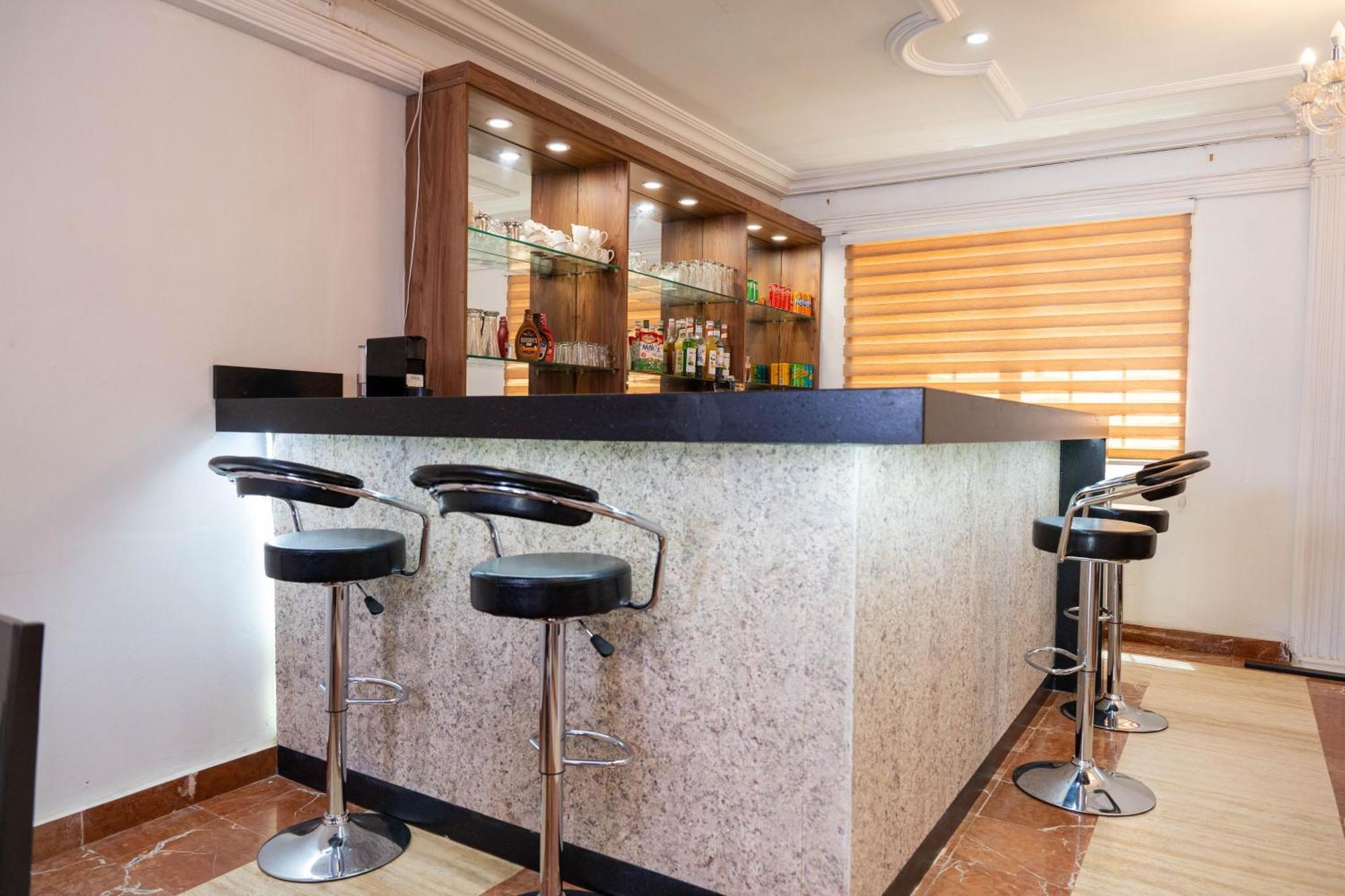 Adonai Hotel Tema Extérieur photo